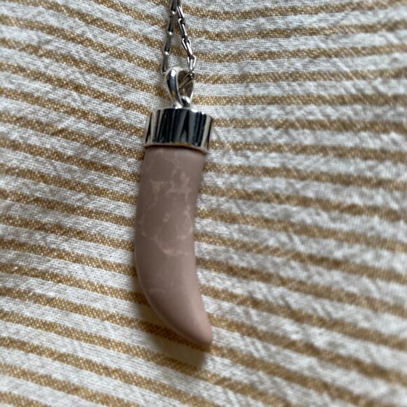 Jenny Bird Sabre Tooth Necklace Silver Chain - Picture 5 of 8